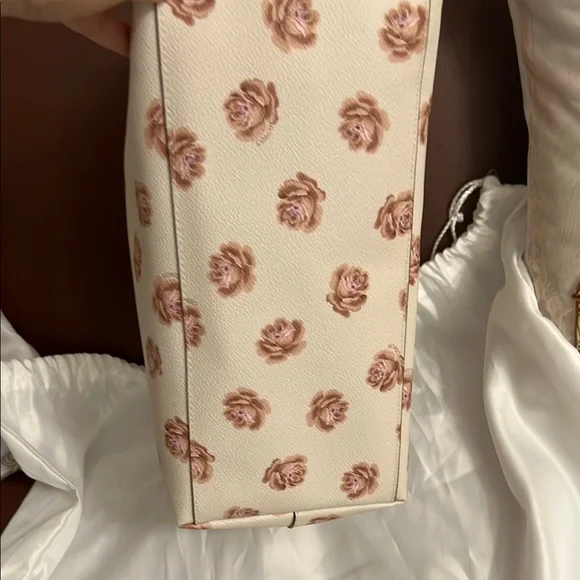 Coach Cream and Pink Floral Tote Bag - Picture 6 of 14